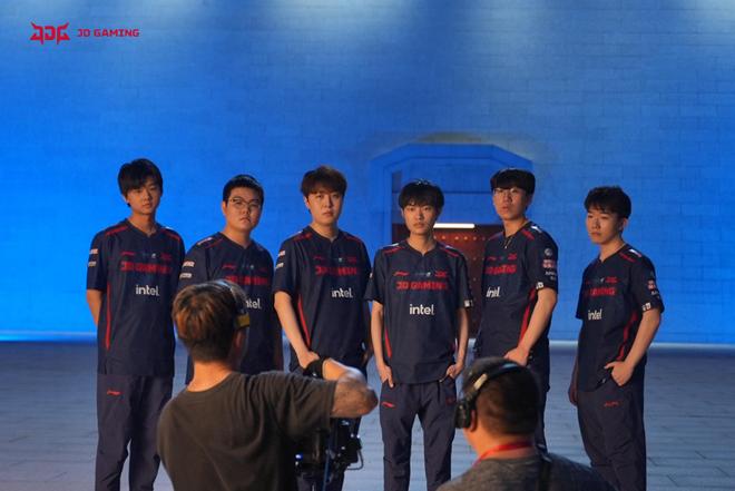 加辉煌的成 加辉煌的成