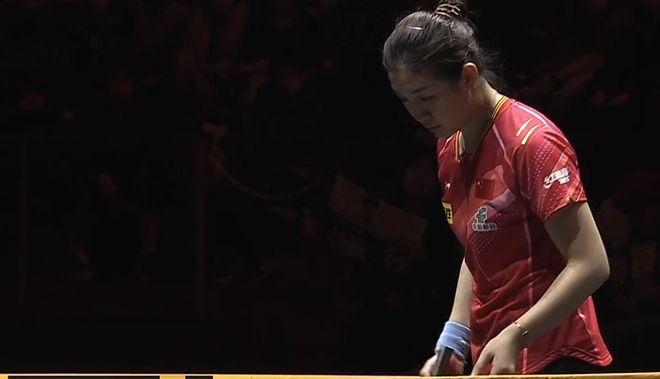 贴近年轻一 贴近年轻一