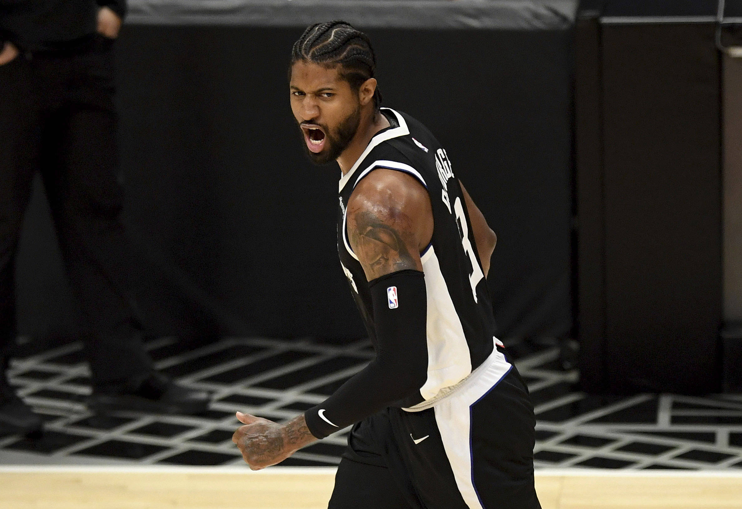 期间常有C 期间常有C