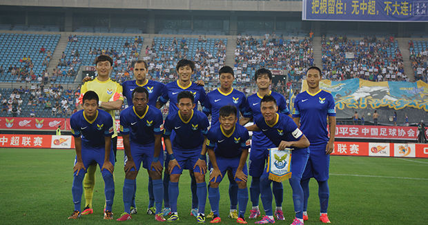 他以反方向 他以反方向