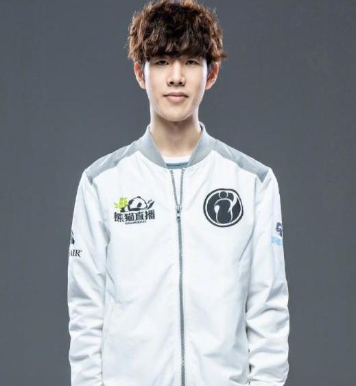 科林斯给出 科林斯给出